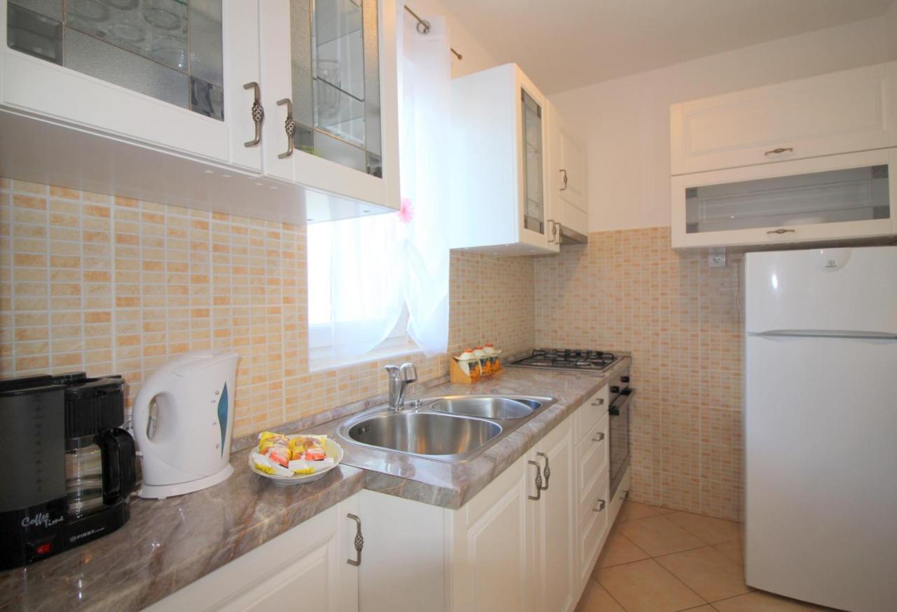 Holiday House Anamaria Poreč Extérieur photo