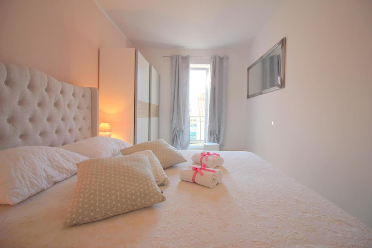 Holiday House Anamaria Poreč Extérieur photo