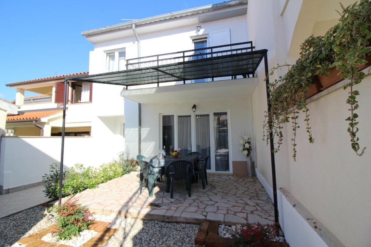 Holiday House Anamaria Poreč Extérieur photo